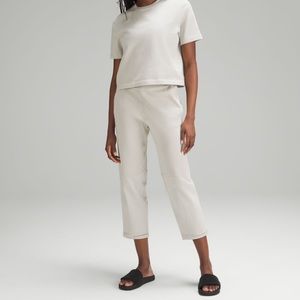 Lululemon Relaxed-Fit High-Rise Knit Cropped Pants 24”